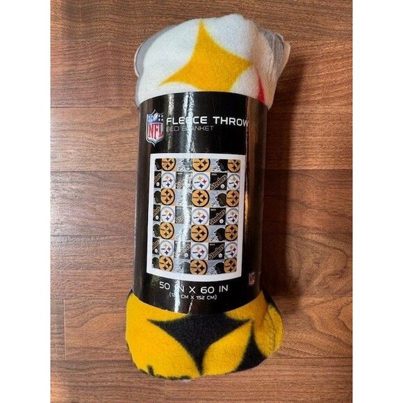 Pittsburgh Steelers Fleece Throw Blanket - NFL Football Patchwork 50x 60 inches - Picture 1 of 5